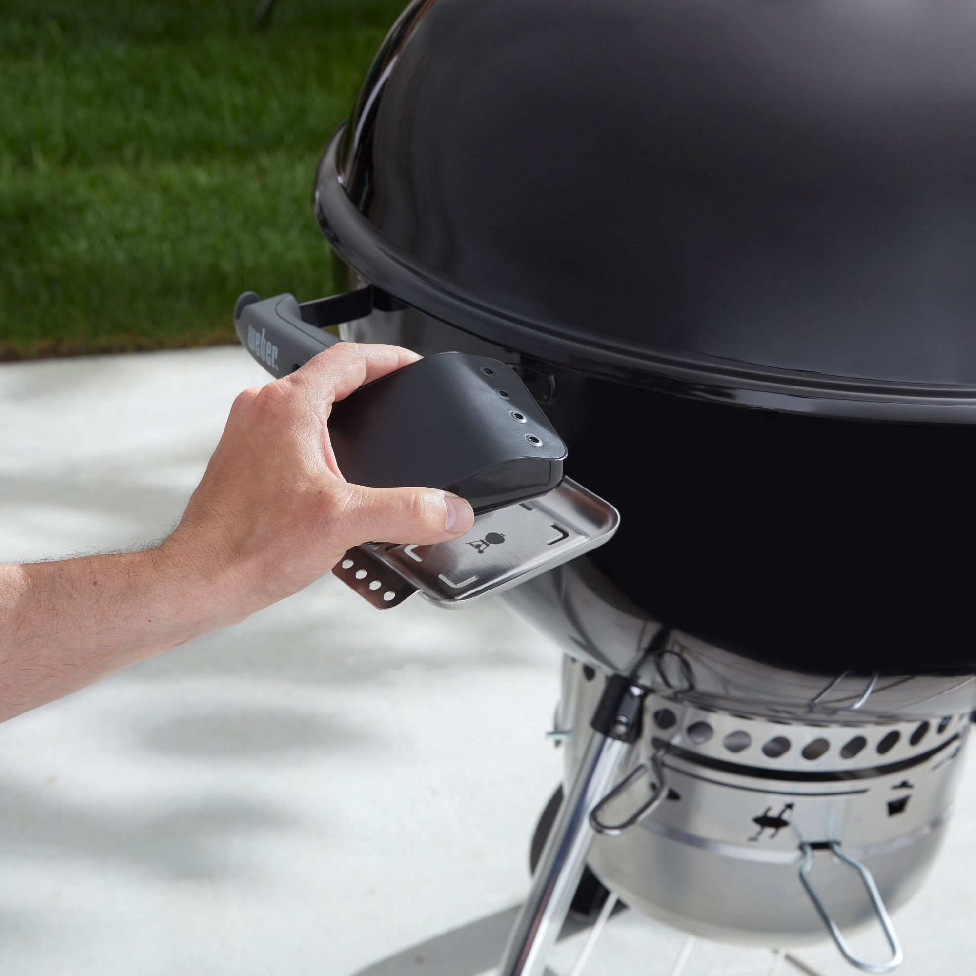 Weber Connect Smart Grilling Hub 2 Smart Thermometer With Meat Probe