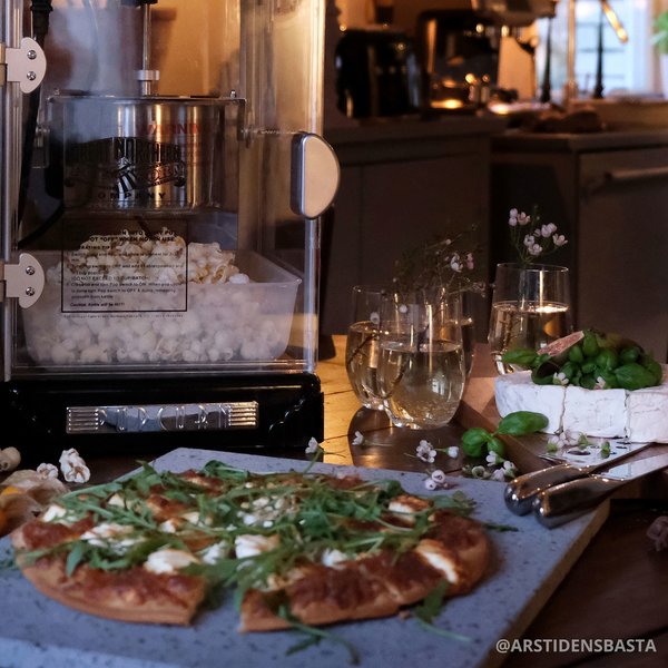 Pizzasett med Lavasten og Bakespade