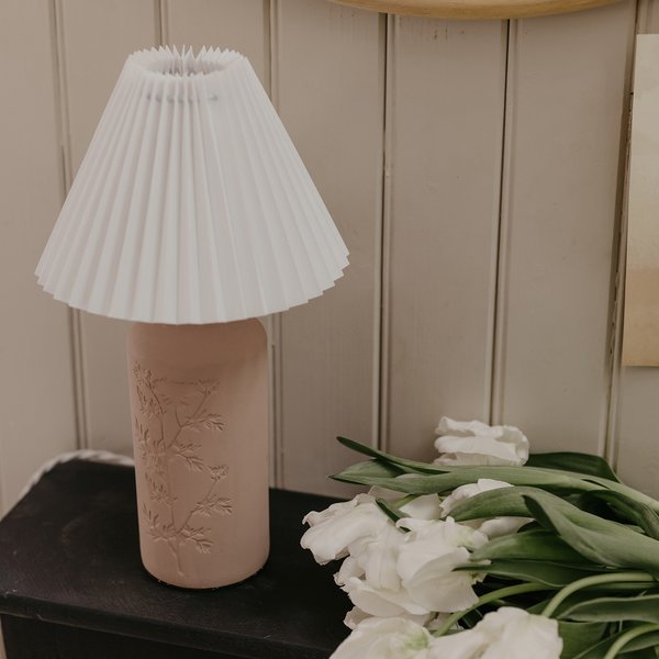 Flora Mud bordslampa, 39 cm