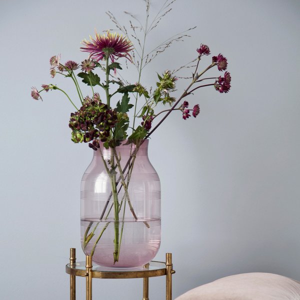 Omaggio vase blomme 28 cm. fra Kähler » Levering