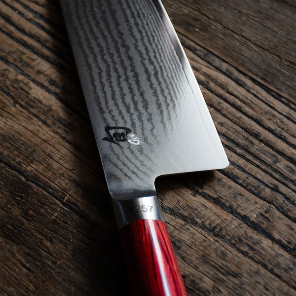 Bred Santokukniv 19 cm Shun Classic Red – Limited Edition