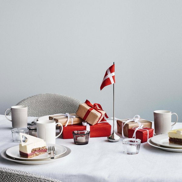 Bordsflagga Dansk 35 cm
