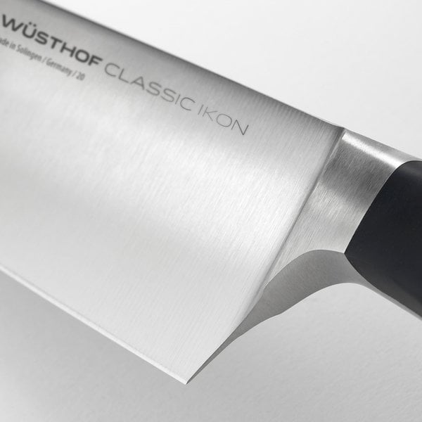 Classic Ikon kokkekniv sort 20 cm. 